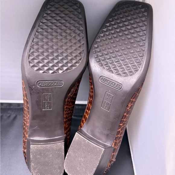 Aerosoles Brown Croc Embossed Bit Loafers Square Toe Comfort Shoes Sz 7.5 - Picture 3 of 7